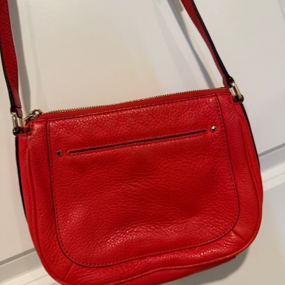Michael Michael Kors Julia Medium Leather Messenger - Red - Picture 6 of 14